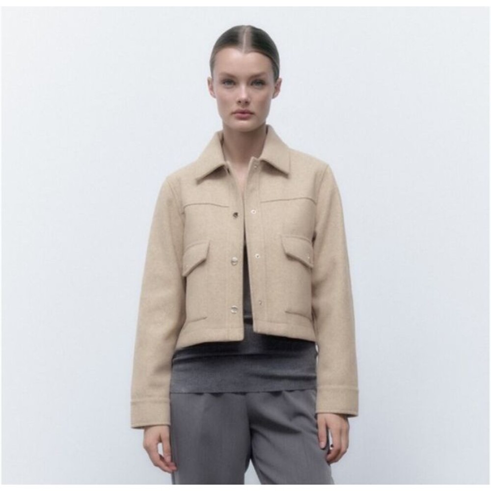 ZARA STUDIO FAUX WOOL METAL BUTTON CROPPED JACKET Biege Size Medium